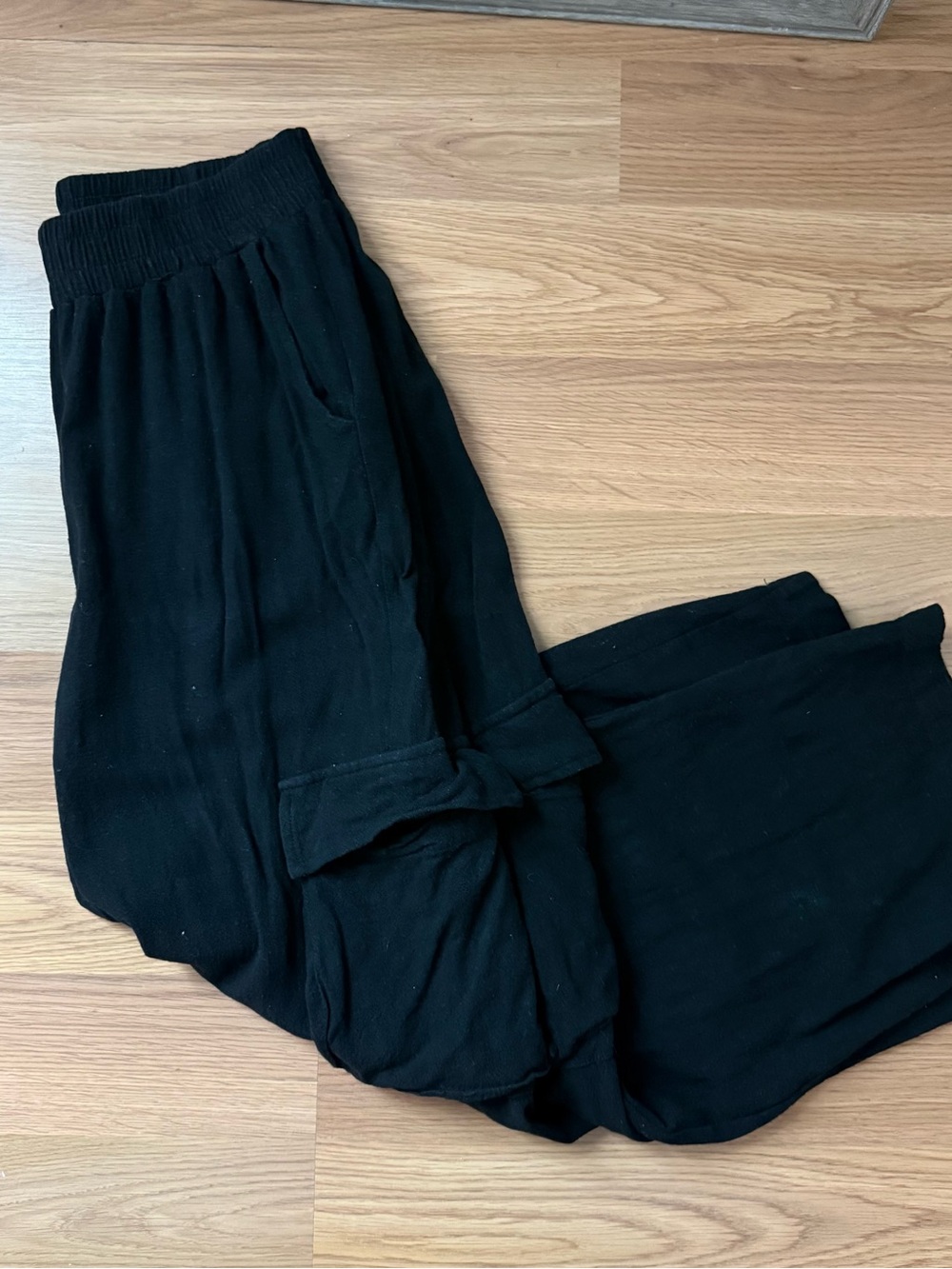 Double Zero Black Wide-Leg linen cargo Pants